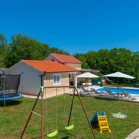 Primabella -makarska By Guide 폴리차